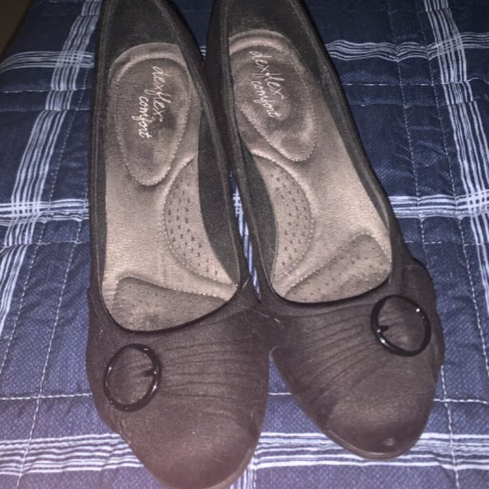 Women black wedge dress shoes